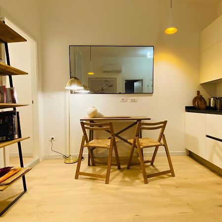Piazzaborsa Charme Apartment Triëst Buitenkant foto